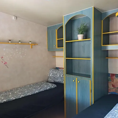 Bungalow Seaesta Blue Di Lugano * Porlezza